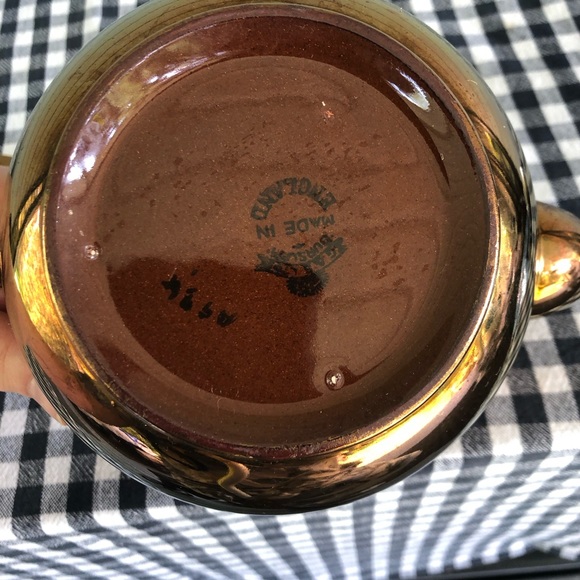 Vintage Ceramic Lustreware Teapot - Picture 6 of 8